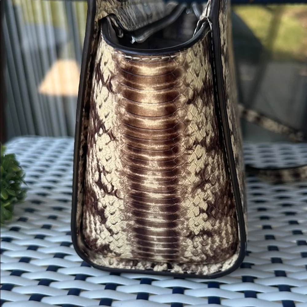 Michael Kors Brown and Cream Crossbody Bag with Chain Strap - Picture 5 of 12